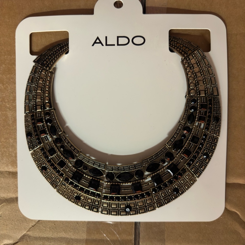 Aldo women’s high collar necklace